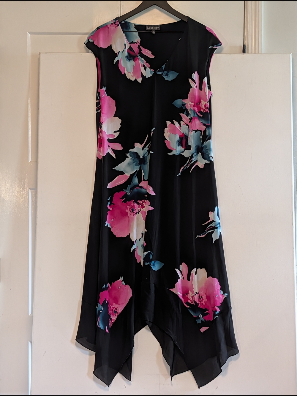 Luxology Black Floral Handkerchief Hem Maxi Dress Flowy Stretchy Comfort Style